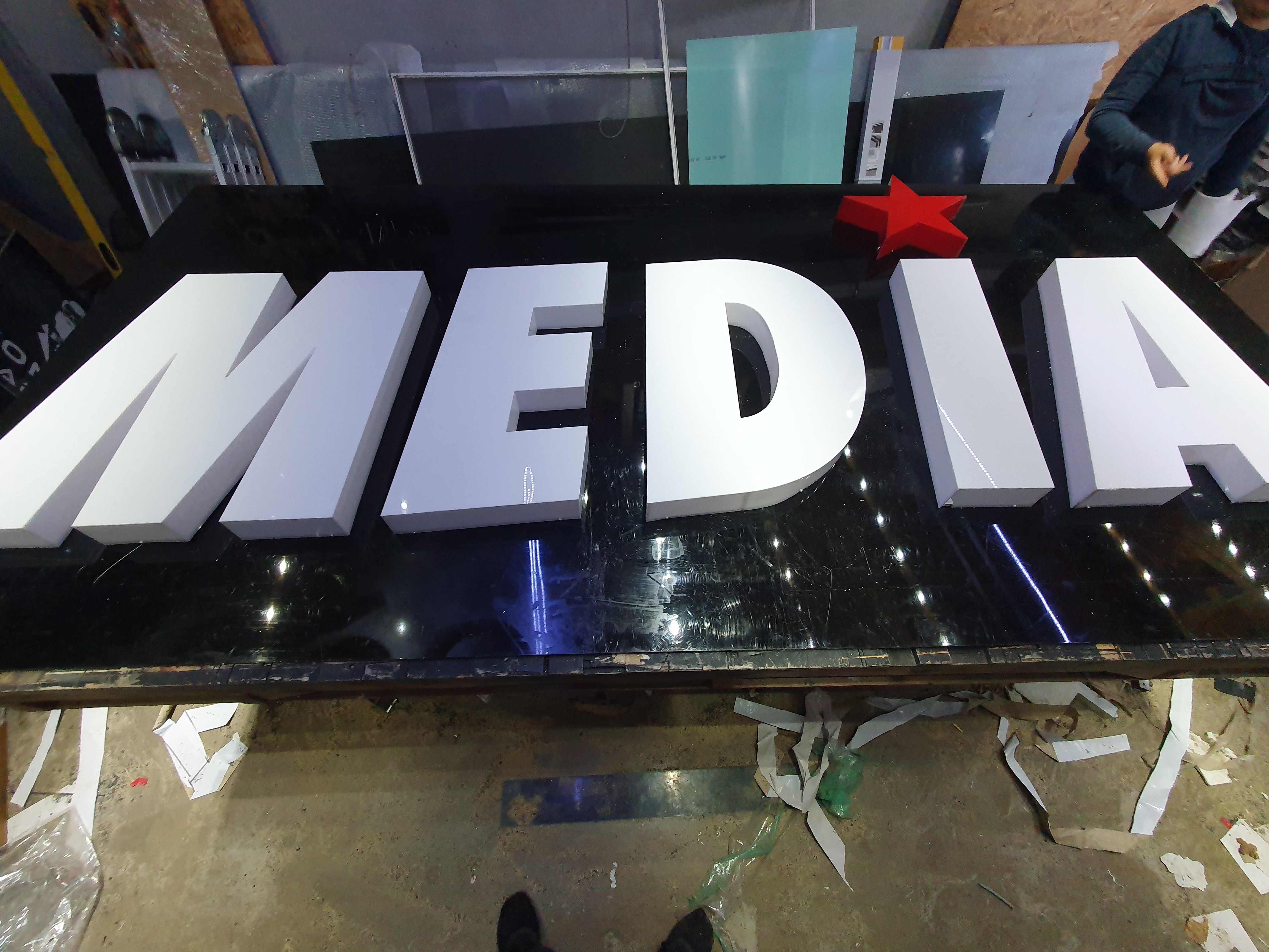 Verlichte letters Dendermonde | Expert in gevelreclame