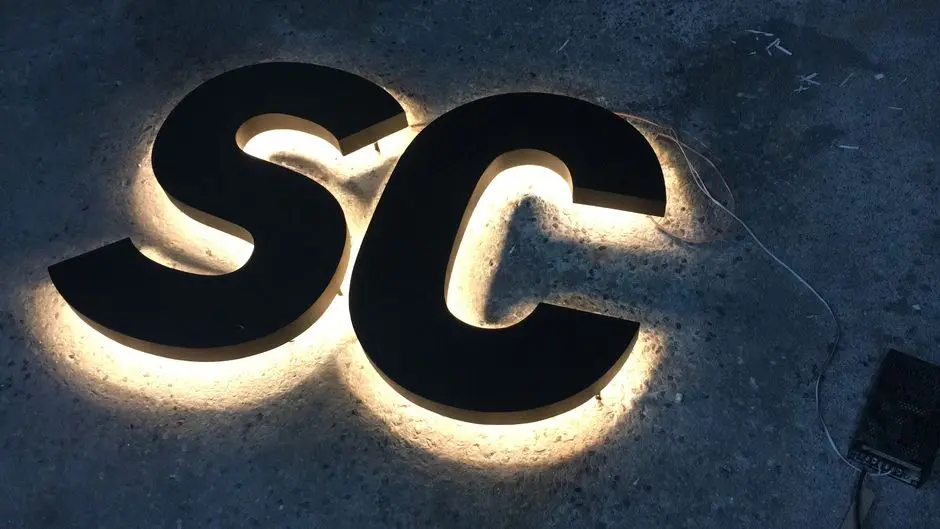 benefits of led letter signage
